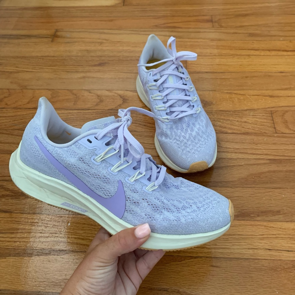 Nike Women's Air Zoom Pegasus Running Shoe - Sz. 7